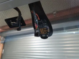 3. twist mirror anticlockwise (look at lugs).webp