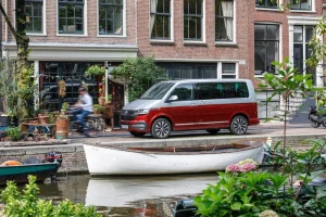 de3ef5aa-2020-vw-bulli-6.1-32.webp