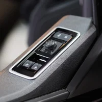 product_m_i_mirro_switch_trim_van-x_comfort_dash_1__1.webp