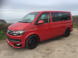 Cherry-red-kombi-dsg-vw-t6-twin-sliding-doors.webp Cherry-red-kombi-dsg-vw-t6-twin-sliding-doors.webp