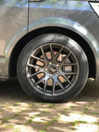 Tyres.jpg