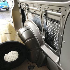 Soundproofing in rear quarter