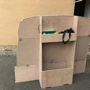 Bulkhead Supporting Itself