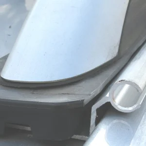 Roof_bar_awning_rail_4