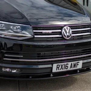 VW-T6-RACELINE-GTS-CARAVELLE-IN-DEEP-BLACK-PEARL-39