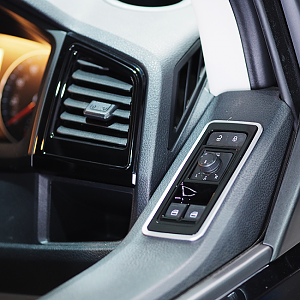Product_m_i_mirro_switch_trim_van-x_comfort_dash_2_