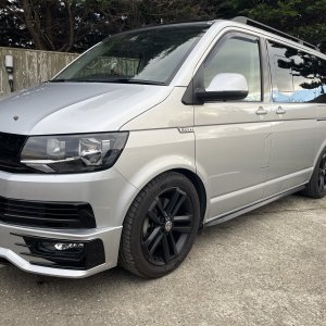 VW Cantera - front